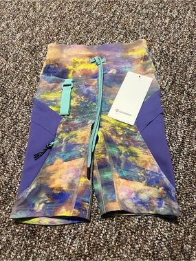 Lululemon Cargo Super-High-Rise Hiking Short 8" Altered Nature Multi Size 2 New